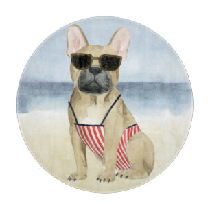 Planche À Découper Chiot du hot-dog   dans des lunettes de soleil à