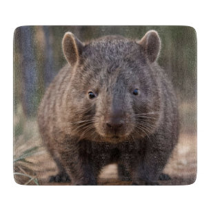 Planche À Découper "Chubby Charm : L'adorable Wombat Australien"