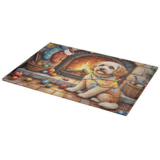 Planche À Découper Cockapoo Sitting by Fireplace with Christmas Light (Coin)