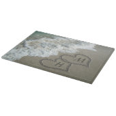 Planche À Découper Coeurs bloqués sur le sable de plage (Coin)