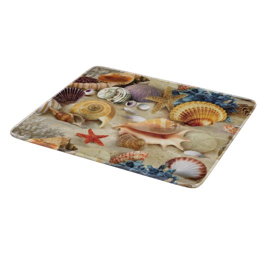 Planche À Découper Coques de mer sur la plage (Coin)