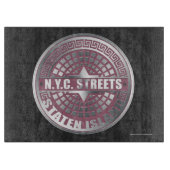 Planche À Découper Couvertures de trou d'homme Staten Island (Devant)