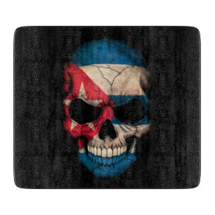 Planche À Découper Crâne cubain de drapeau sur le noir
