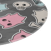 Planche À Découper Crânes, et coeurs sur l'arrière - plan noir (Coin)