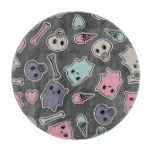 Planche À Découper Crânes, et coeurs sur l'arrière - plan noir (Devant)