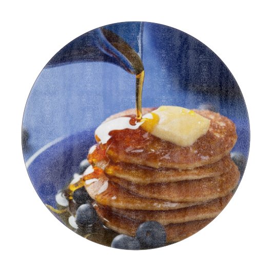 Planche À Découper Crêpes avec le sirop et la myrtille (Devant)