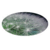 Planche À Découper Dandelion vert avec de minuscules gouttelettes d'e (Coin)