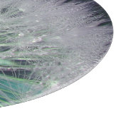 Planche À Découper Dandelion vert avec de minuscules gouttelettes d'e (Coin)