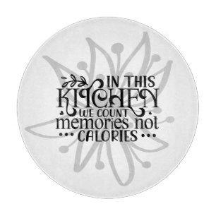 Planche À Découper Dans Cette Cuisine Nous Comptons Des Souvenirs Et 