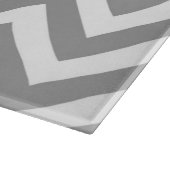 Planche À Découper Dk Gray White LG Chevron Pineapple Nom monogram (Coin)