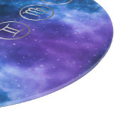 Planche À Découper Douze symboles de Zodiaque gris sur la galaxie ble (Coin)