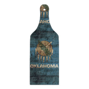Planche À Découper Drapeau d'état de l'Oklahoma sur le vieux grain en