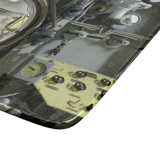 Planche À Découper écoutille sur un ancien sous-marin rétro (Coin)