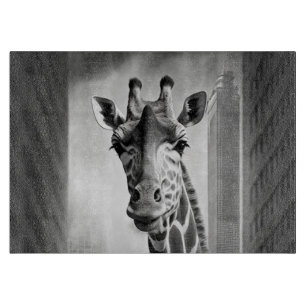 Planche À Découper Giraffe dans une cityscape