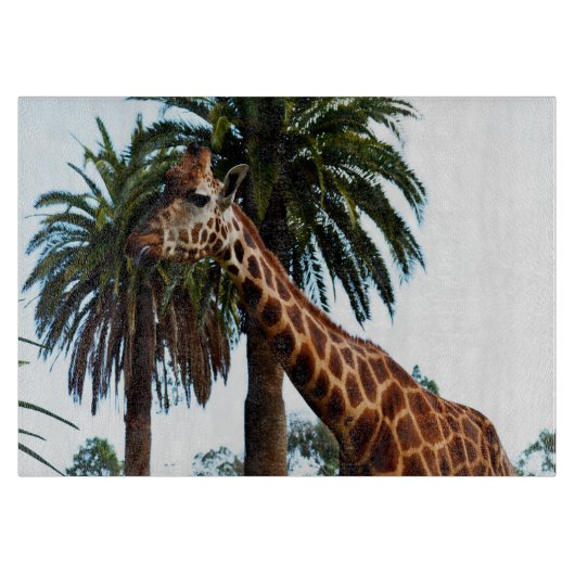 Planche À Découper Giraffe Drôle Qui Donne Une Framboise, (Devant)