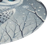 Planche À Découper Hibou des neiges perché sur une branche enneigée (Coin)