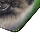 Planche À Découper Keeshond Dog en tenue de jour St. Patrick (Coin)