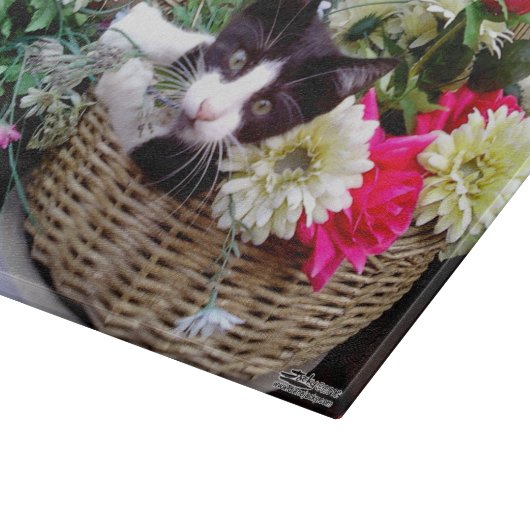 Planche À Découper Kitten dans un panier (Coin)
