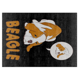 Planche À Découper Le gentil Chien Beagle Est En Train De Mentir