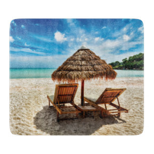 Planche À Découper Lounge on beach throw pillow