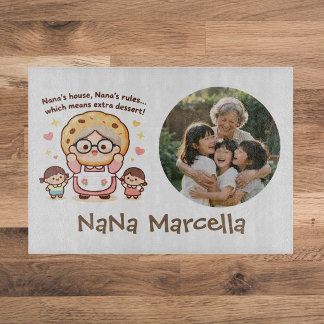 Planche À Découper Maison de Nana chère Règles de Nana Photo de grand