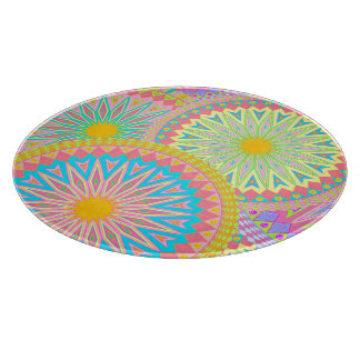 Planche À Découper Mandala superposé rose bleu jaune menthe violet