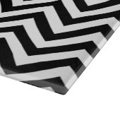 Planche À Découper Monogramme Coupe Chevron noir et blanc (Coin)