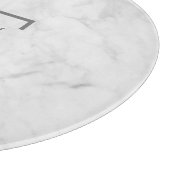 Planche À Découper Motif Marbre Gris de Nom Personnalisé Moderne (Coin)