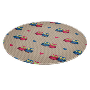 Planche À Découper Motif vérifié avec des hiboux d'amour