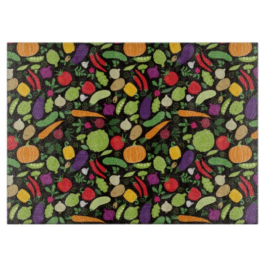 Planche À Découper Nourriture sur un arrière - plan noir (Devant)