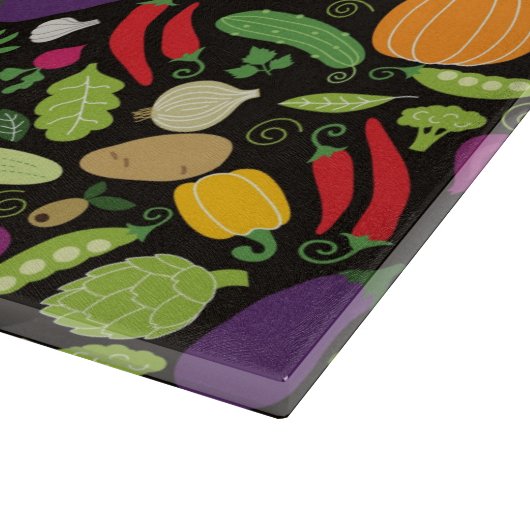 Planche À Découper Nourriture sur un arrière - plan noir (Coin)