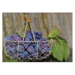 Planche À Découper Panier en verre de prunes violettes