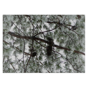 Planche À Découper Photo hivernale sous le pin couvert de neige