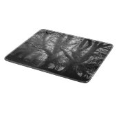 Planche À Découper Photographie noir et blanc de la forêt éffrayante (Coin)