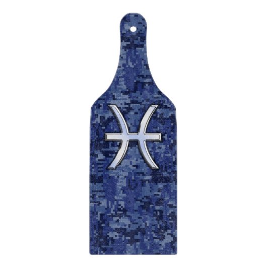 Planche À Découper Pisces Zodiac Sign on Navy Blue Digital Camouflage (Devant)