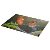 Planche À Découper Poisson Koi dans un étang (Coin)