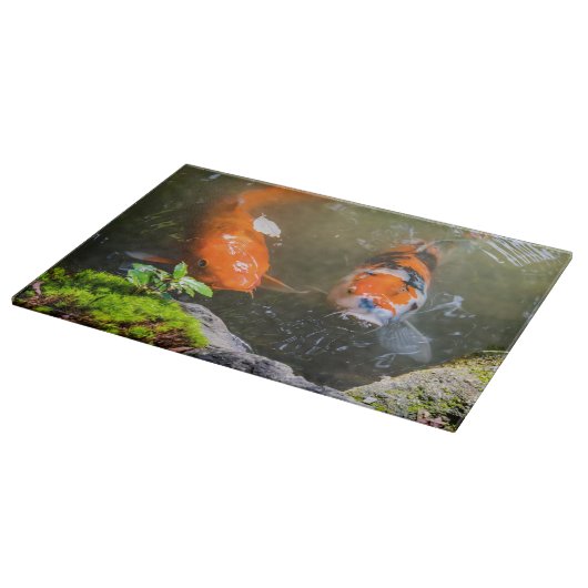 Planche À Découper Poisson Koi dans un étang (Coin)