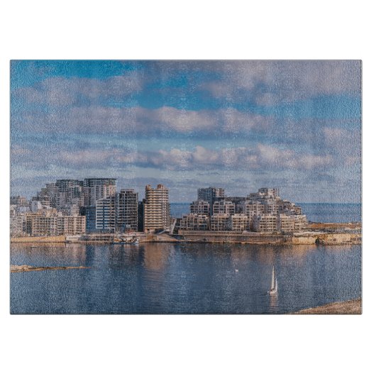 Planche À Découper Port de Sliema et gratte-ciel à Malte (Devant)