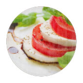 Planche À Découper Salade de Caprese. Tranches de tomate et de (Devant)