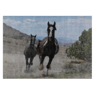 Planche À Découper Scène de chevaux sauvages en train de courir