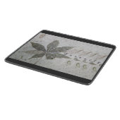 Planche À Découper Script Moderne Feuilles Feuille Sérénité Sur La Pl (Coin)