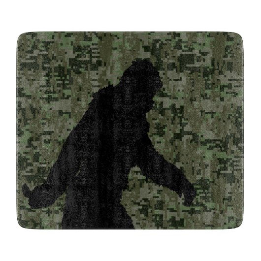 Planche À Découper Silhouette Gone Squatchin sur Camouflage numérique (Devant)