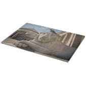 Planche À Découper Statue de lion devant une église historique (Coin)