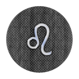 Planche À Découper Symbole de Leo Zodiac sur le socle de carbone du c