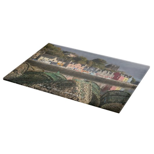 Planche À Découper Tobermory, île de Mull, Écosse. Scène écossaise (Coin)