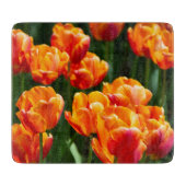 Planche À Découper Tulipes orange vif dans le parc (Devant)
