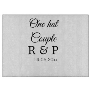 Planche À Découper Une lettre initiale de nom de couple chaud date te