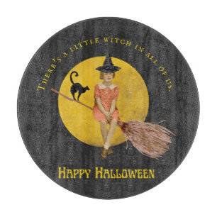 Planche À Découper Une Petite Sorcière En Nous Tous Halloween 