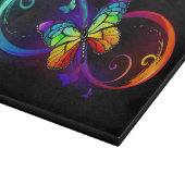Planche À Découper Vibrant infinity with rainbow butterfly on black (Coin)