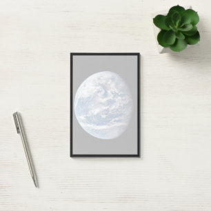 Planeet Aarde genomen door de Apollo 11 bemanning. Post-it® Notes